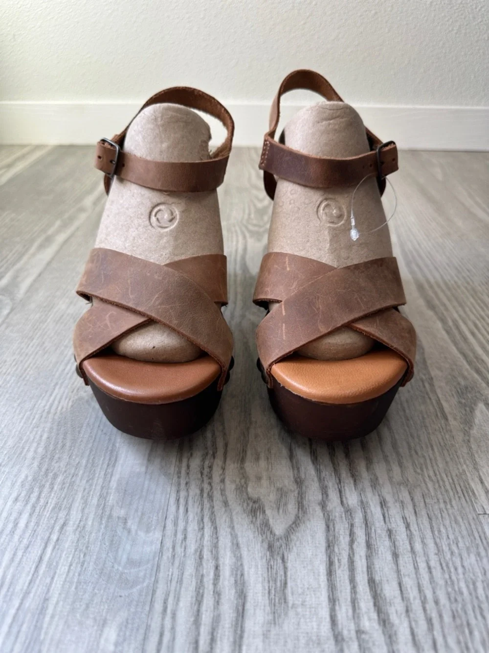 Sophia Milano stylish brown